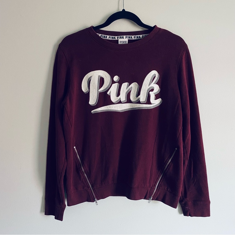 Victoria's Secret PINK Women's Long Sleeve Crewneck Graphic Sweater Size Small